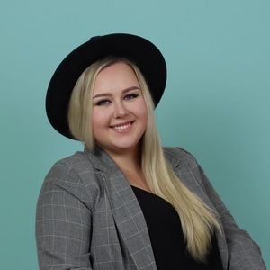 Meet your Posher, Bailey